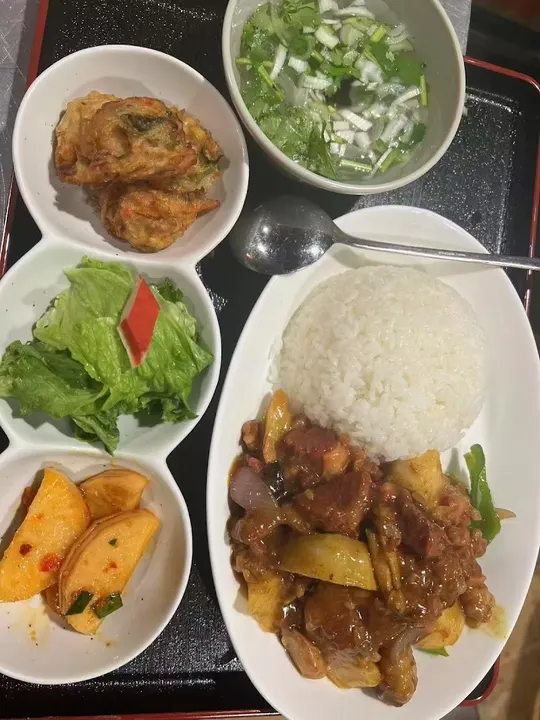 三品阁 米线麻辣烫 龟户店 - 图片 2