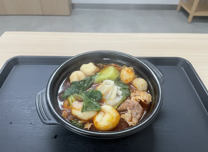 七宝麻辣烫 薄野南6条店 - 图片 2