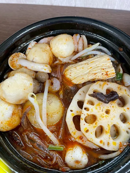 七宝麻辣烫 薄野南6条店 - 图片 5