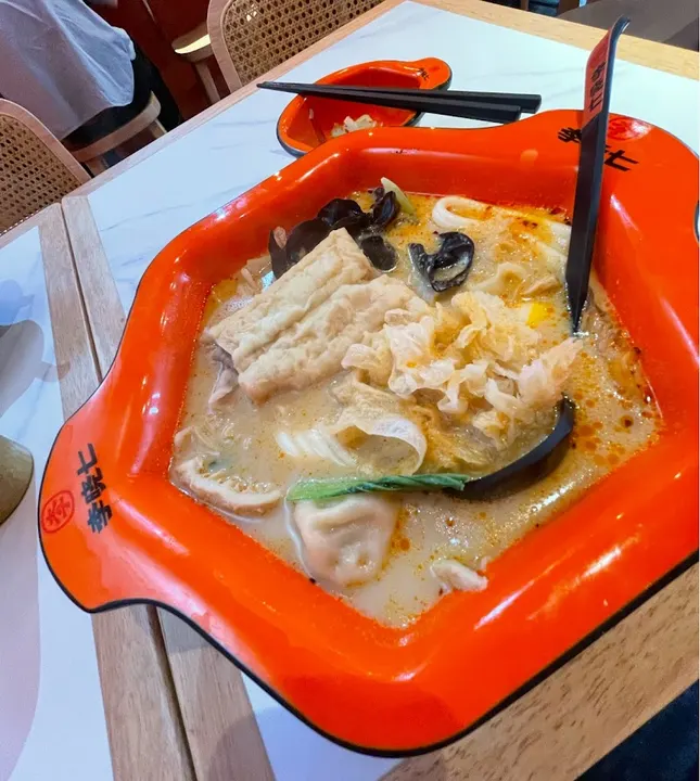 李晓七麻辣烫 富山饭野店 - 图片 2