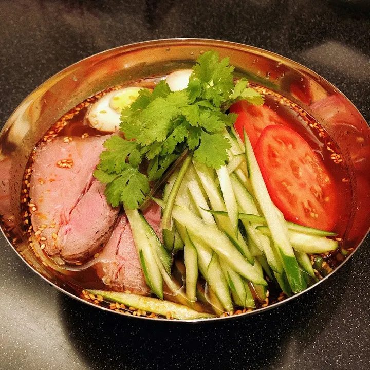 屯舍 麻辣烫 元町店 - 图片 2