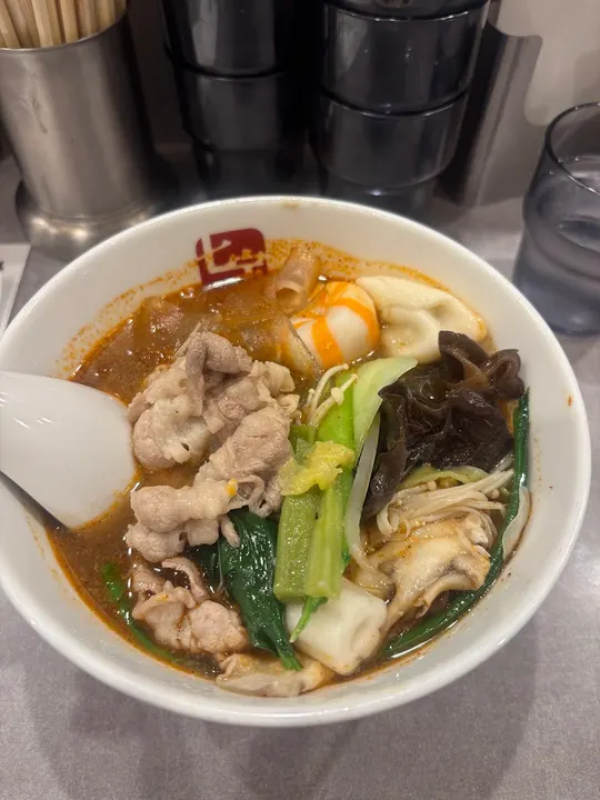 七宝麻辣烫 自由之丘店 - 图片 3