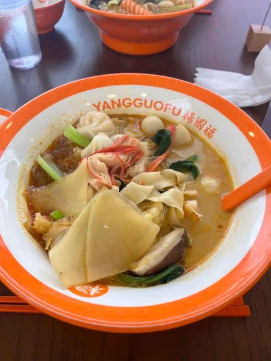 杨国福麻辣烫 神保町站前店 - 图片 5