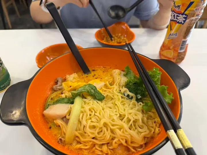 关山月麻辣烫 - 图片 3