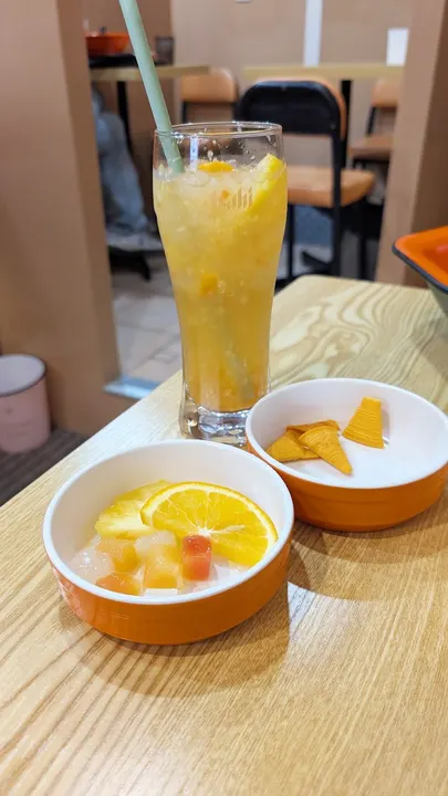 一嘉麻辣烫 难波店 - 图片 5