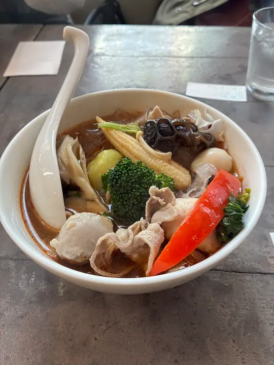 七宝麻辣烫 五反田店 - 图片 3