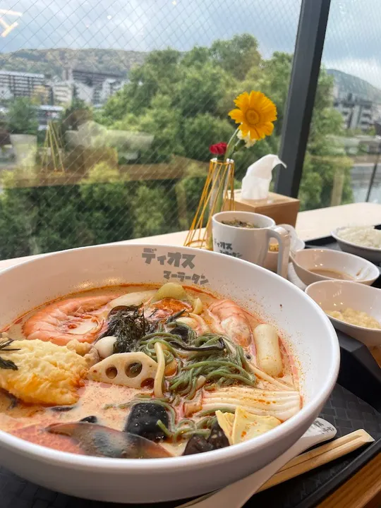 迪奥斯麻辣烫 京都店 - 图片 5
