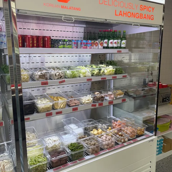辣红帮麻辣烫 大阪谷町店 - 图片 4