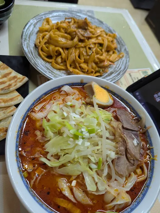 鑫燃麻辣烫烧烤刀削面火锅 - 图片 2