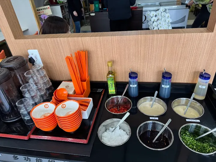 杨国福麻辣烫 伏见店 - 图片 2