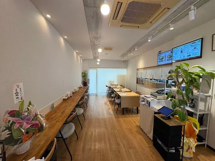 龙胡须麻辣烫 市政府店 - 图片 4