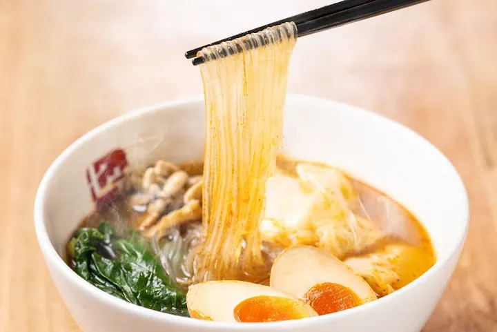 七宝麻辣烫 浦和西口店 - 图片 2