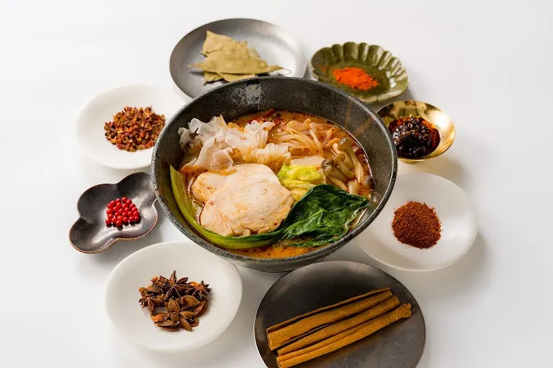 トトノウ麻辣湯 大阪本店