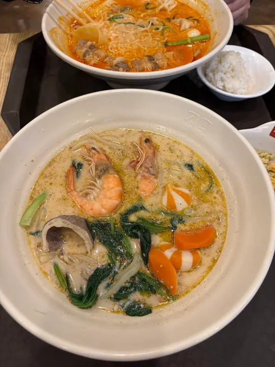 DIOS 麻辣烫 东心斋桥店 - 图片 4