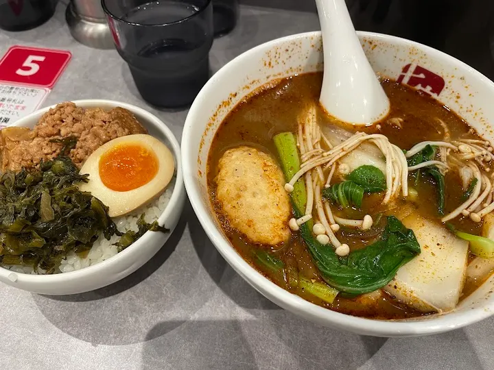 七宝麻辣烫 横浜Porta店 - 图片 4