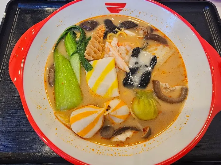 辣红帮麻辣烫 八王子店 - 图片 3