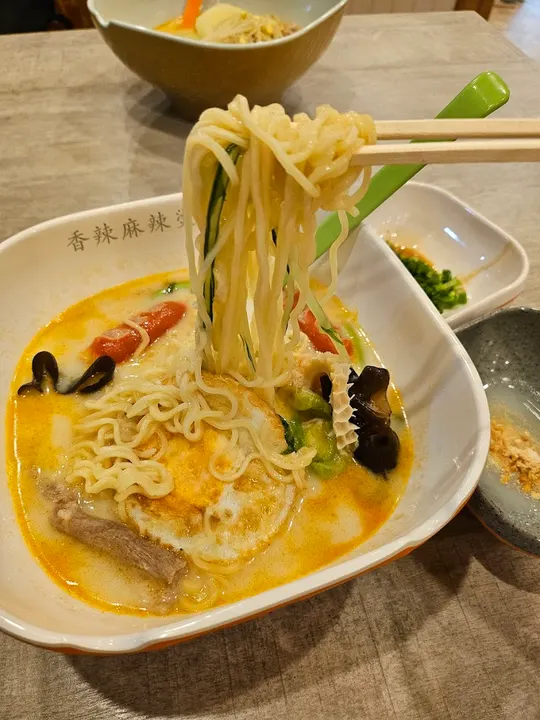 香辣麻辣烫 北名古屋店 - 图片 5