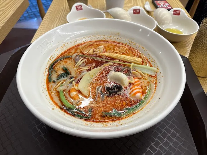 迪奥斯麻辣烫 西梅田店 - 图片 3