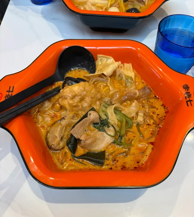 李晓七麻辣烫 涩谷Sakura Stage店 - 图片 3