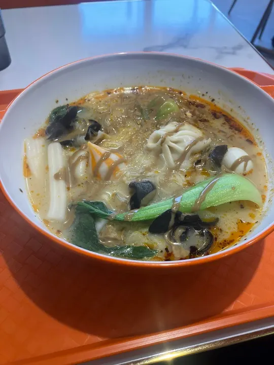 和泉麻辣烫 岸和田店 - 图片 4